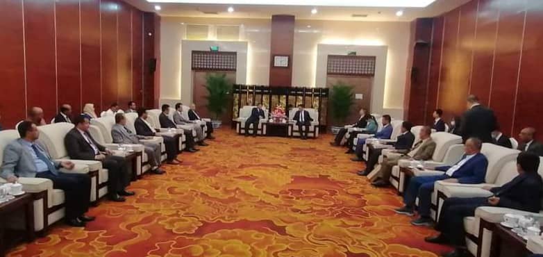 مساعد وزير دائرة العلاقات الخارجية بالحزب الشيوعي الصيني يستقبل وفد تيار نهضة اليمن