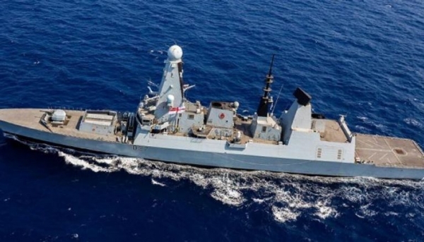 بريطانيا تحرك مدمرة حربية جديدة باتجاه البحر الأحمر لصد هجمات الحوثيين 