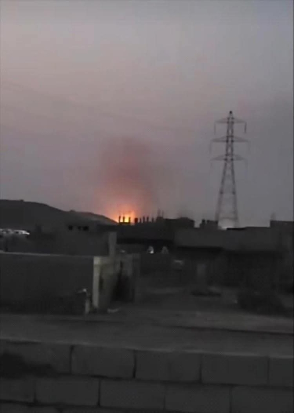انفجارات عنيفة في محيط قاعدة العند بمحافظة لحج