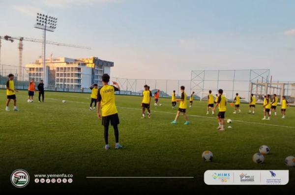 منتخب الناشئين يجري تمرينه الأول في قيرغيزستان استعدادًا للتصفيات الآسيوية 