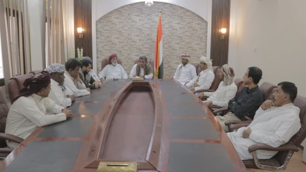 اعتصام المهرة تحذر من مخططات الاحتلال الأجنبي في حضرموت وتهنئ بذكرى الاستقلال