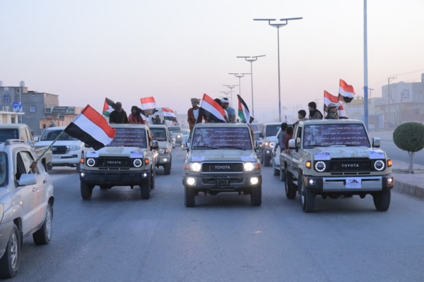 المهرة ترفض الوصاية: مسيرة احتفالية بذكرى الاستقلال ترفع راية الرفض للاستعمار الجديد