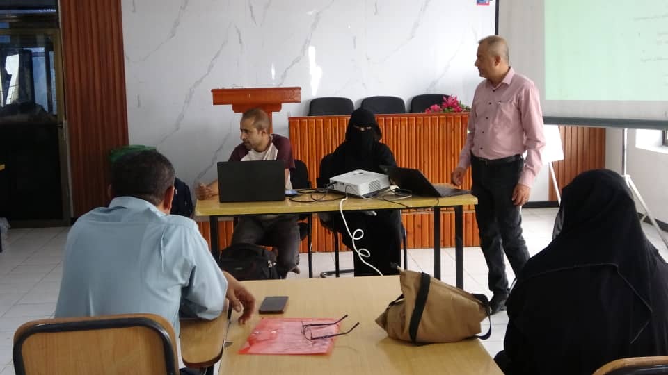 تعز: دورة تدريبية لضباط الترصد الوبائي  