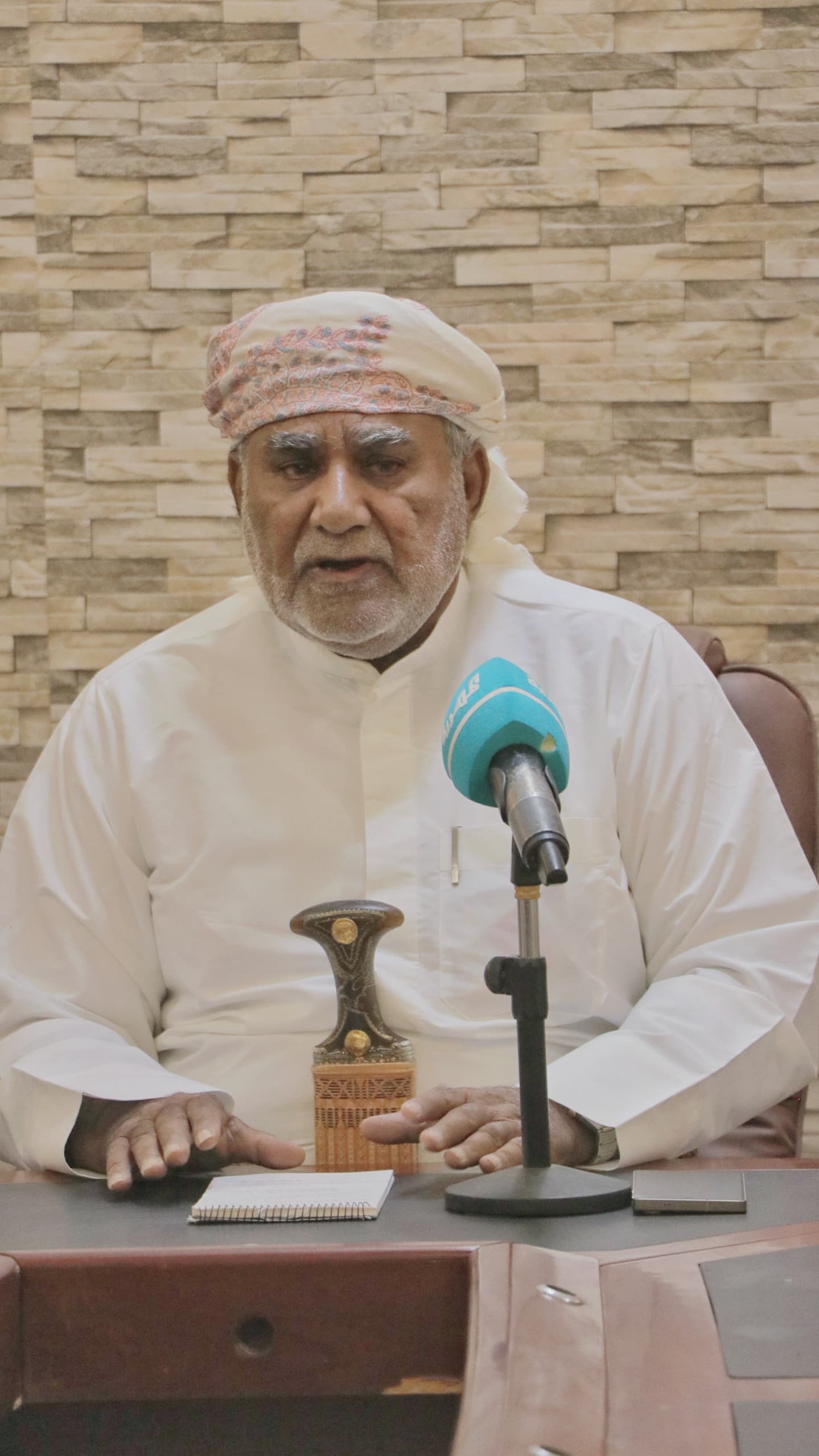 الحريزي: المهرة تدفع ضريبة موقفها الثابت من السيادة الوطنية